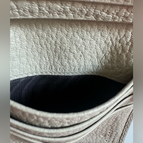 Gucci leather wallet - Picture 6 of 7